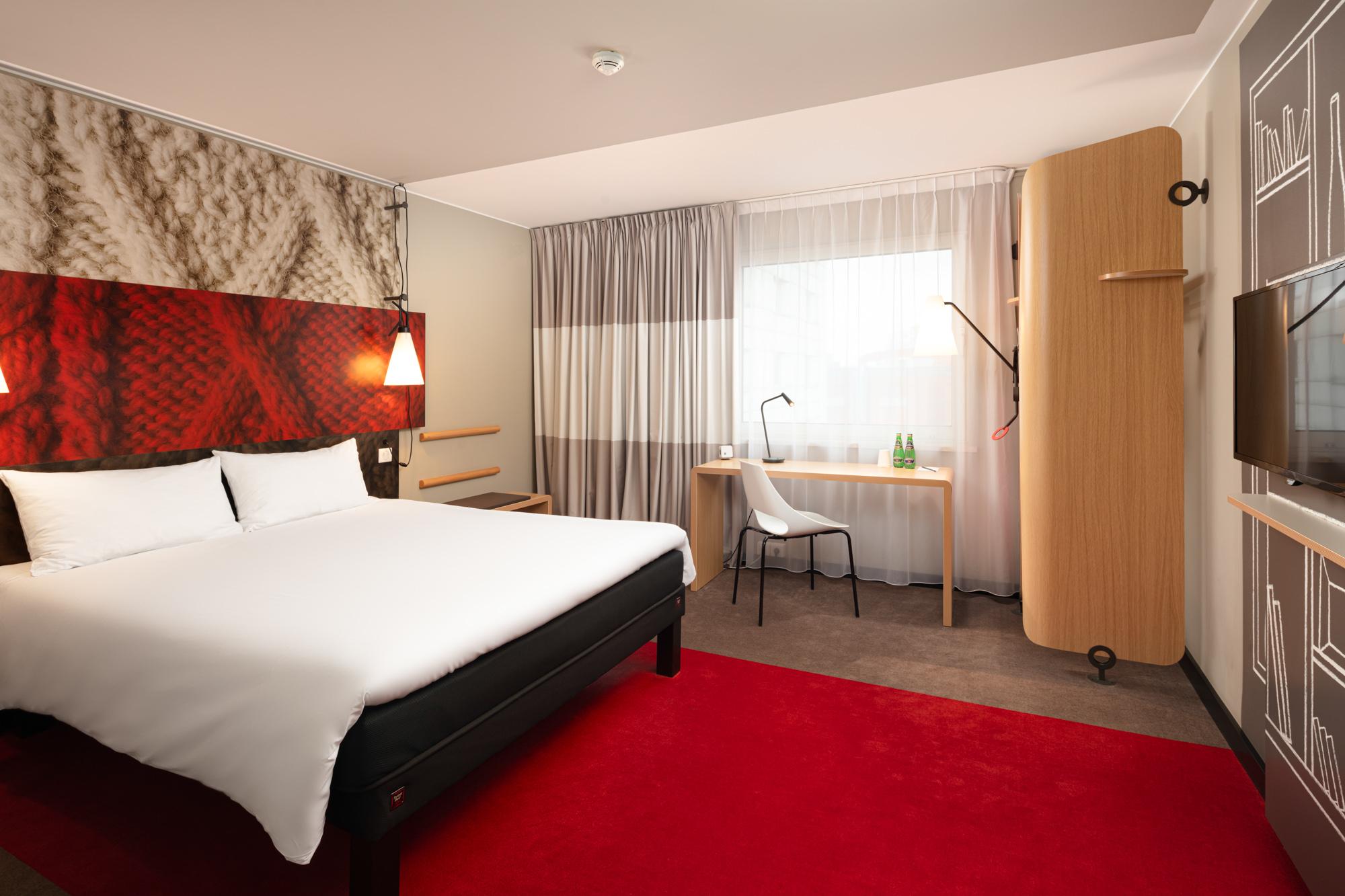 Ibis Poznan Centrum Ngoại thất bức ảnh